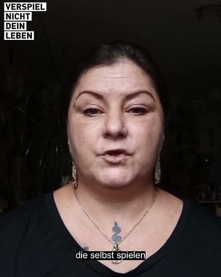 Roxy bricht das Schweigen – Hilfe bei Glücksspielsucht | Frauen erzählen